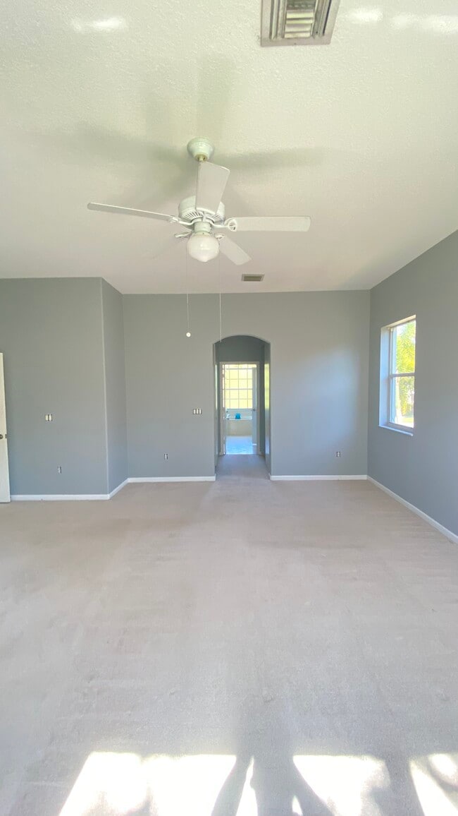 Photo - 9814 Shepard Pl