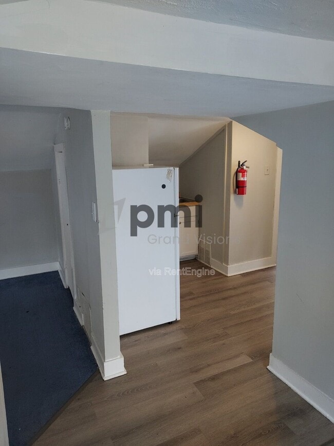 Photo - 1920 E Wood St