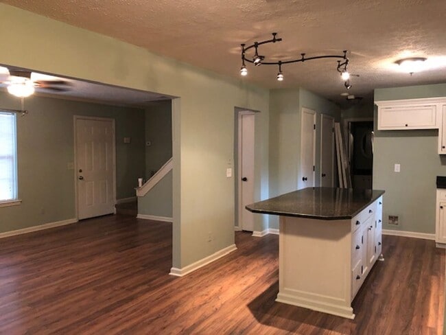 Photo - cute home