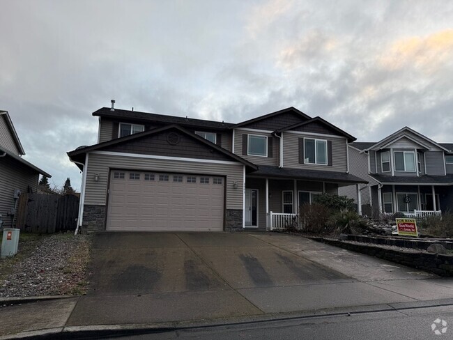 Building Photo - SPACIOUS FIVE BEDROOM HOUSE IN VANCOUVER