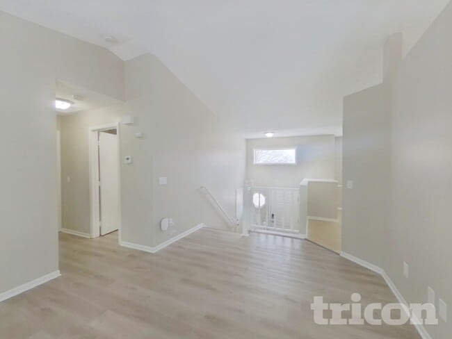 Photo - 14098 Yosemite Ave S