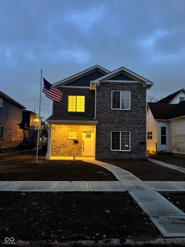 Photo - 2143 Columbia Ave