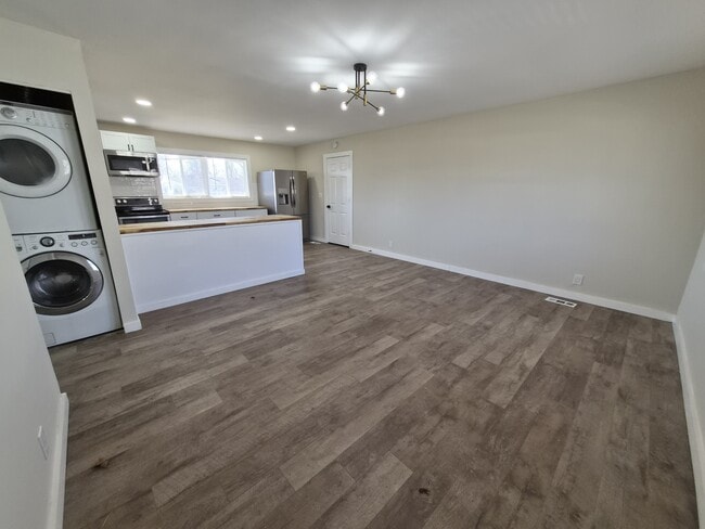 Photo - 8515 Georgiana Ln