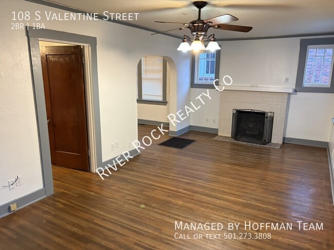 Photo - 108 S Valentine St