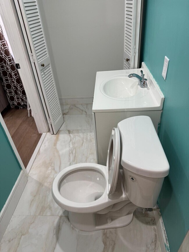 Photo - 6842 NW 14th Ct