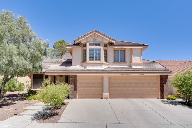 Photo - Luxury Meets Comfort in This Beautiful 4-Bedroom Retreat