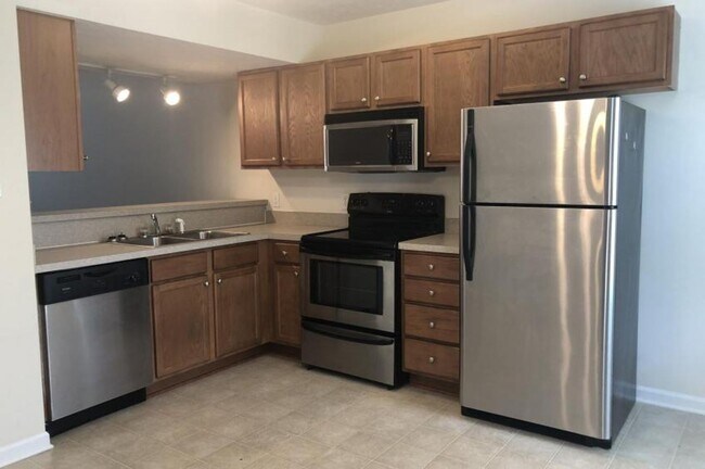 Photo - Tavern Grove Townhomes - TG, LLC Unidad 95OTC