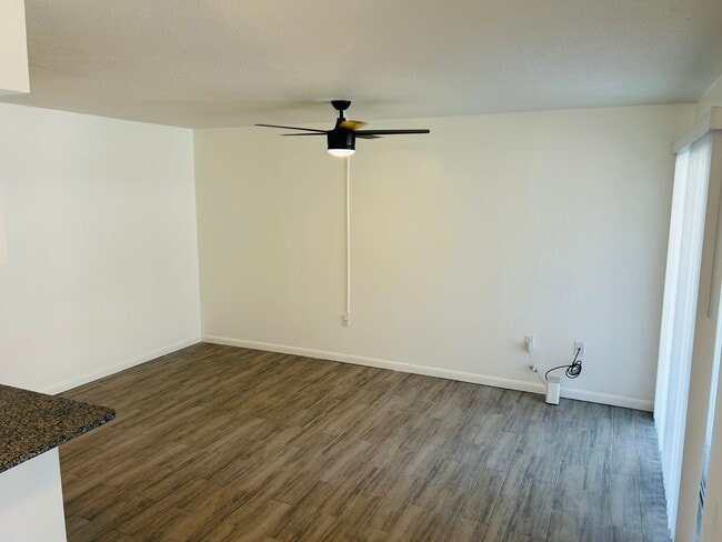 Photo - 4035 S School Ave Unidad C3