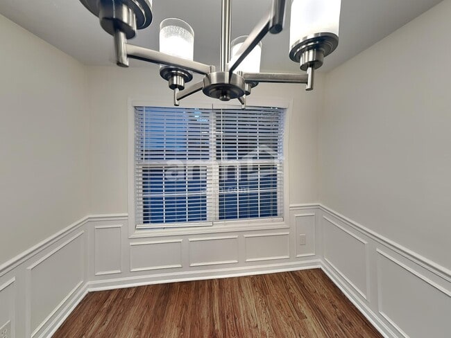 101 Fawcett Ct