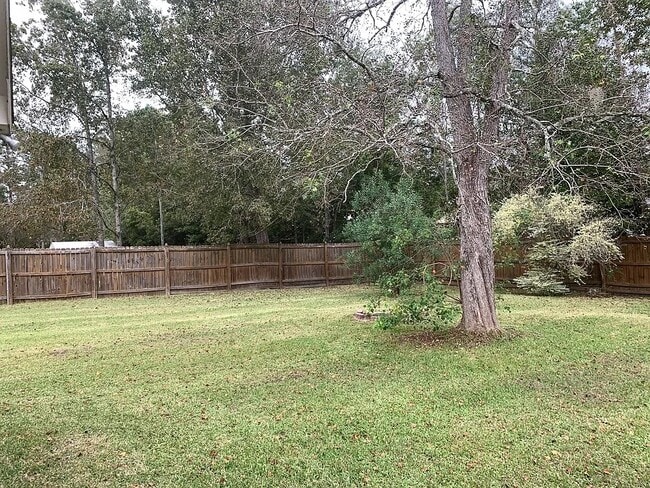 Photo - 386 Meloney Dr