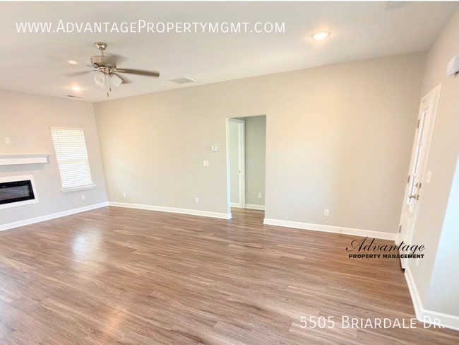 Photo - 5505 Briardale Dr