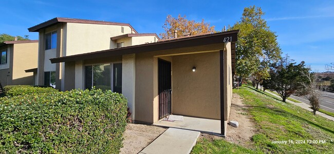 Orcutt Bluff's Single Story Condo with Det... - Orcutt Bluff's Single Story Condo with Det...