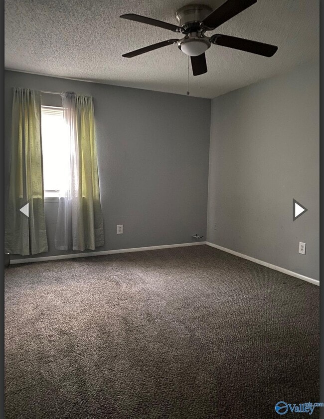 Photo - 3621 N Crestview Dr NW Unit 1