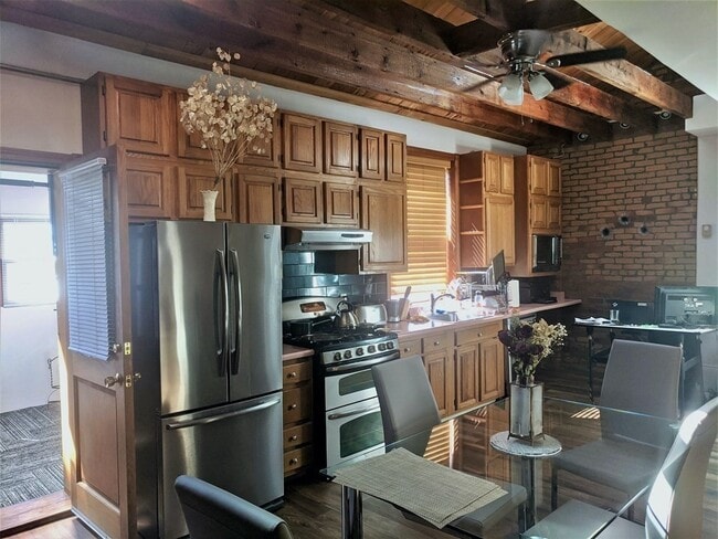 Photo - 15 Chelsea St Condo Unit 3