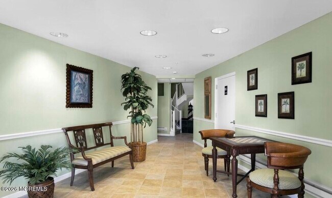 1810 Central Ave Unit 11