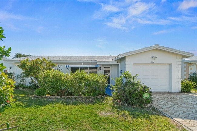 Photo - 330 S Golf Blvd