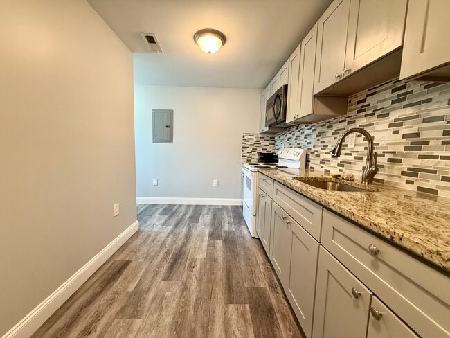 Photo - 5000 N 8th St Unit 1