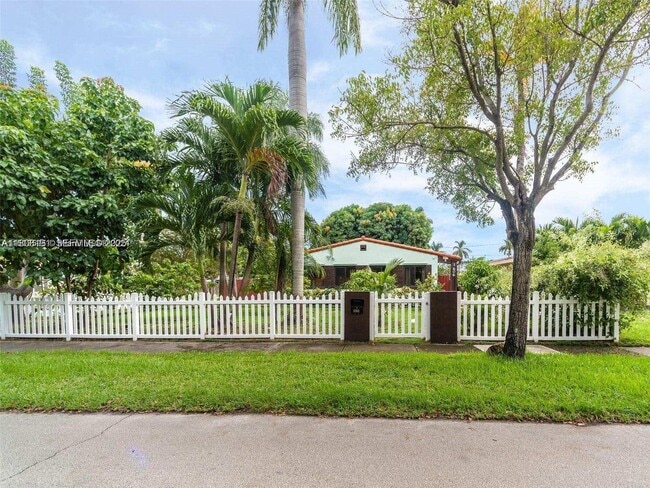 Photo - 1606 Wiley St