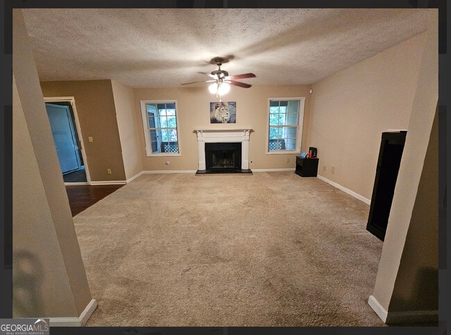 Photo - 2539 Oakridge Pl