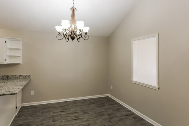 Photo - 7189 Atterbury Cir W