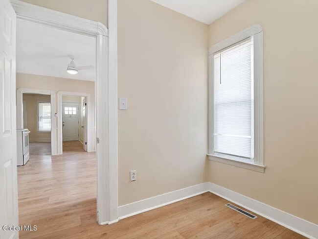 Photo - 1237 4th Ave