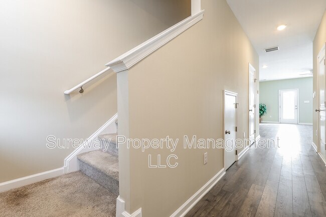 Photo - 6 Arlotta St