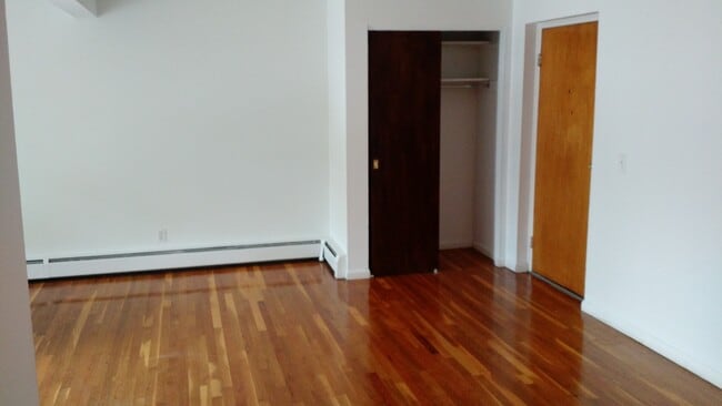 Photo - 1041 Delta Ave Unidad 502