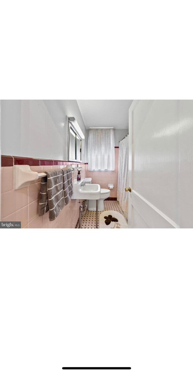 Photo - 2128 Borbeck Ave