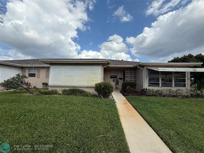 Photo - 1397 High Point Way Unit C