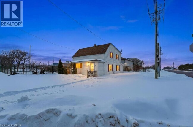 Photo - 355 Jones Rd
