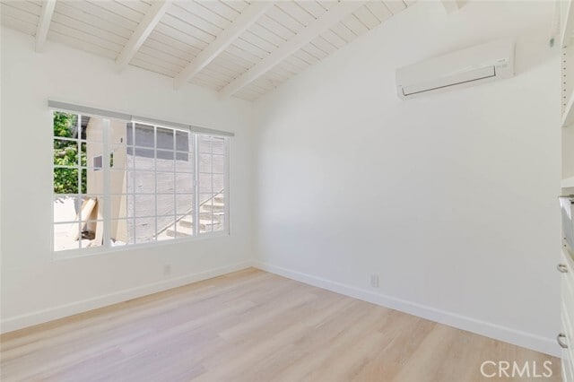 Photo - 5730 Willowcrest Ave