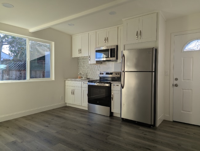 Photo - 1068 Billings Blvd