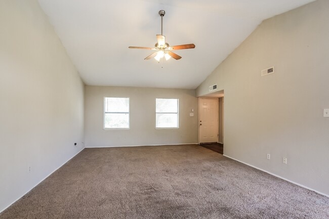 Photo - 22730 Millgate Dr