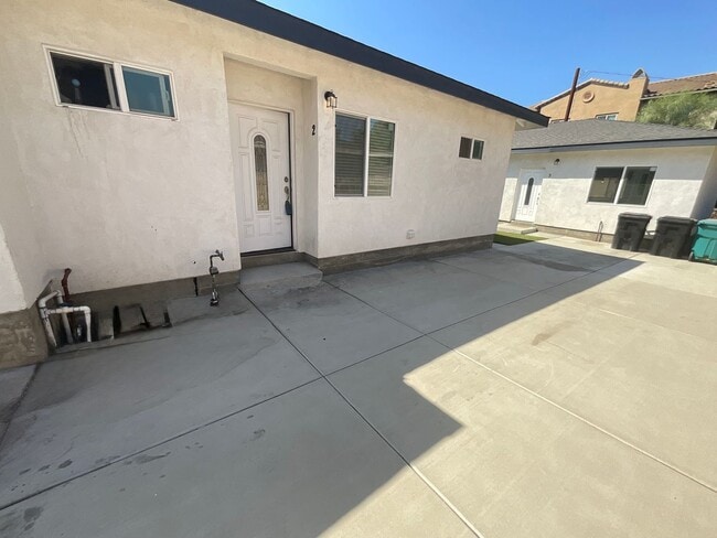 Building Photo - 1057 Circle City Dr Unit 1057 Circle City Dr # 2 Rental