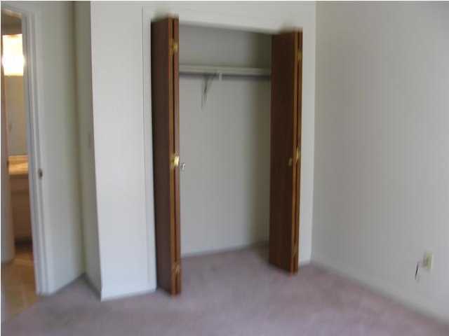 Photo - 133 Classic Ct