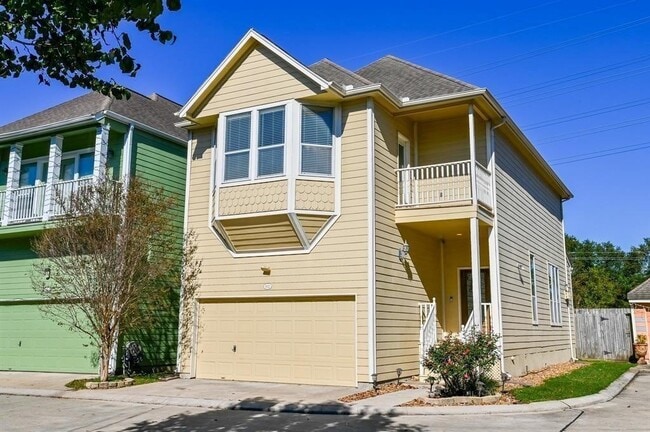 Photo - 802 Garden Trace Ln
