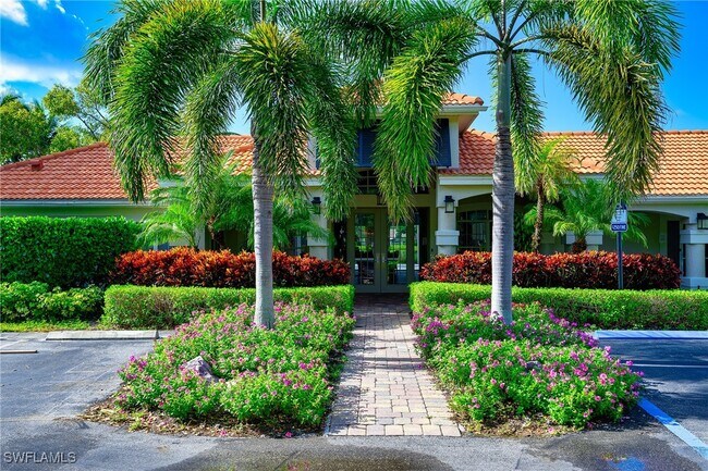 Photo - 2460 Old Groves Rd Unidad E201