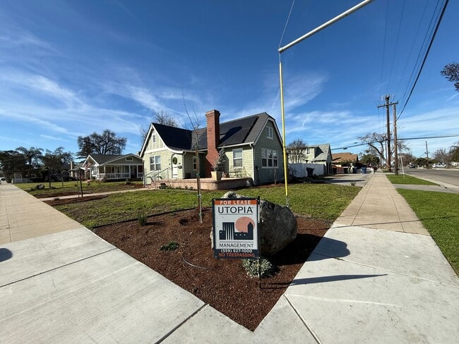 Building Photo - FR T 329 Unit 329