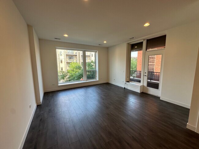 Photo - 1509 N Western