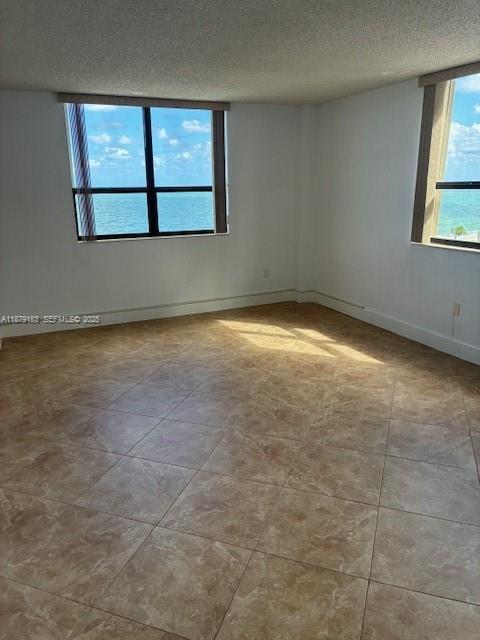 Photo - 10185 Collins Ave Unit 917