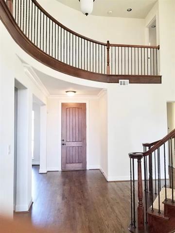 Photo - 625 Yarrow St