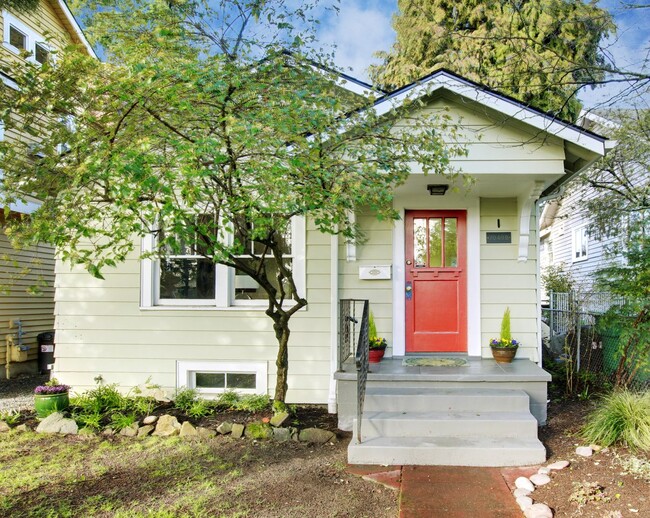 2bd/1ba Seattle Home - 2bd/1ba Seattle Home