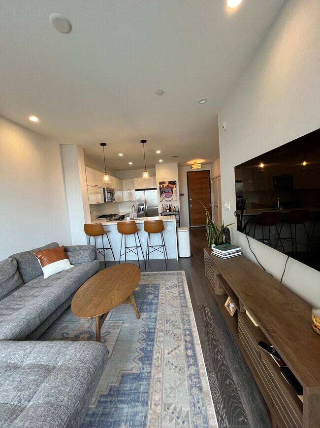 Photo - 1350 Maryland Ave NE Unit 313