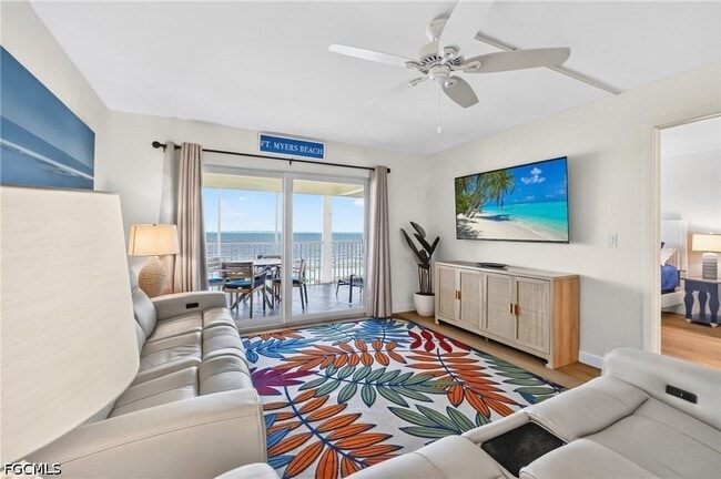 Photo - 100 Estero Blvd Unit 433