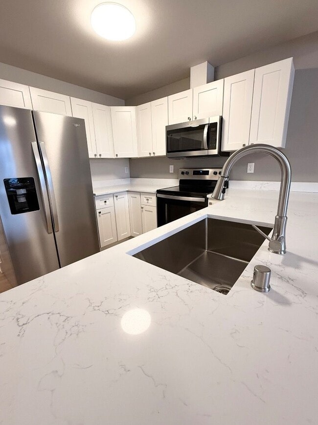 Building Photo - Farm Ave Unit 5 Rental
