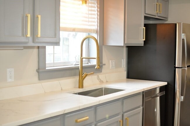 Photo - 50 Thoreau St Unit 1