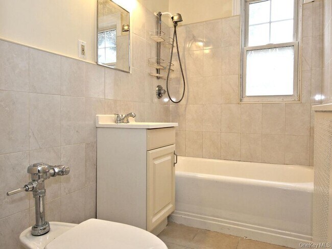 Photo - 5 Laurel St Unit D2