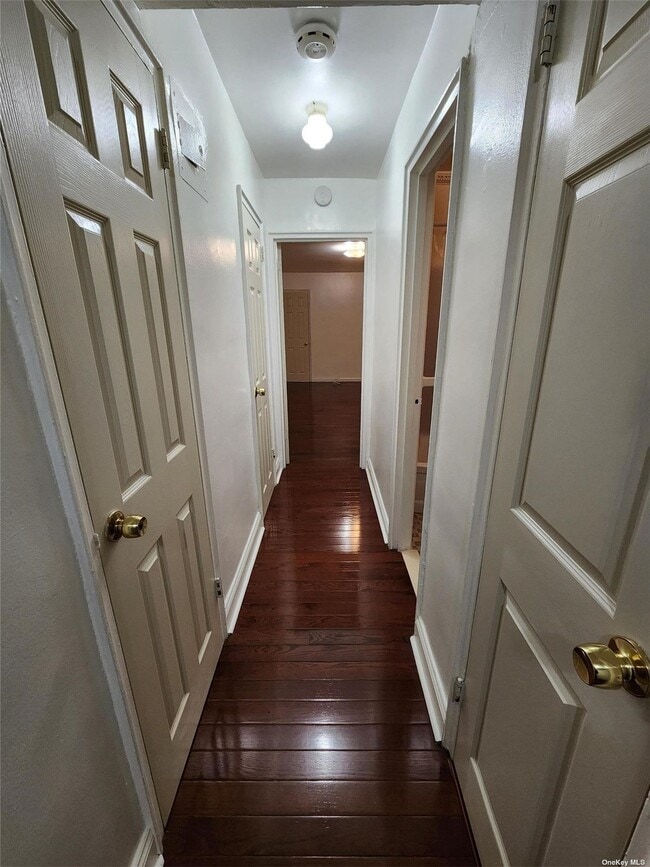 Photo - 149-05 79th Ave