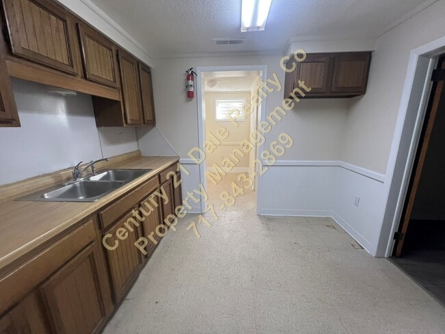 Photo - One Level Two bedroom home in York Suburban School District Unidad C