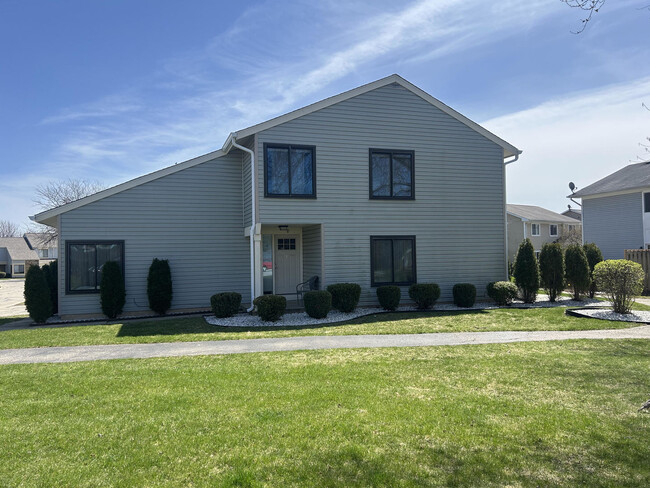 Photo - 778 Colorado Ct Townhome